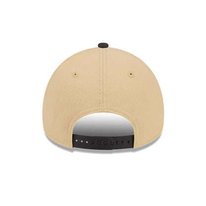 This is a Chicago White Sox City Sidepatch Light Beige 9FORTY A-Frame Adjustable Cap 5