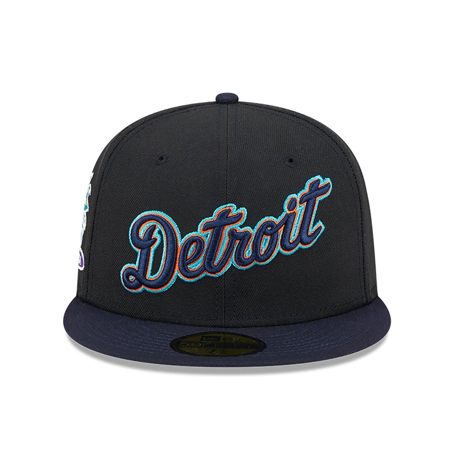 This is a Detroit Tigers Retro Spring Training Black 59FIFTY Fitted Cap 3