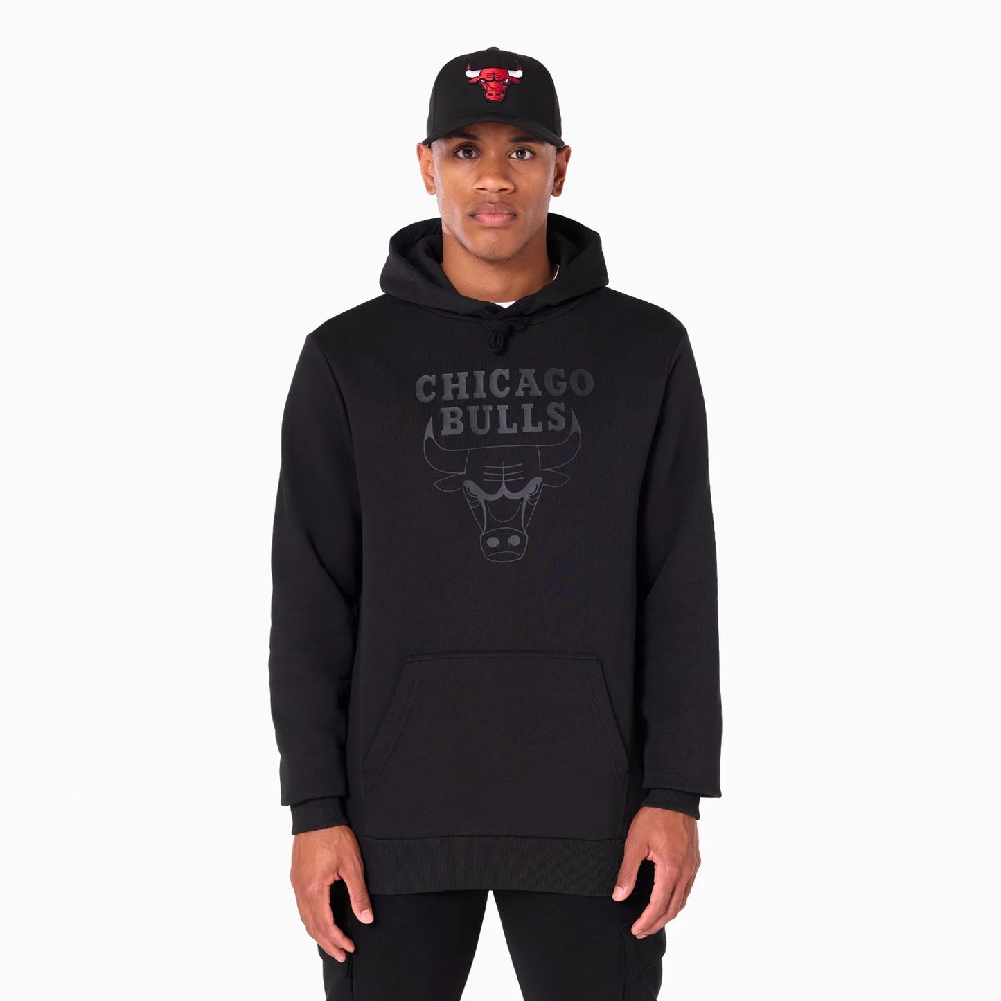 The Male model is wearing Chicago Bulls NBA Black Pullover Hoodie 4