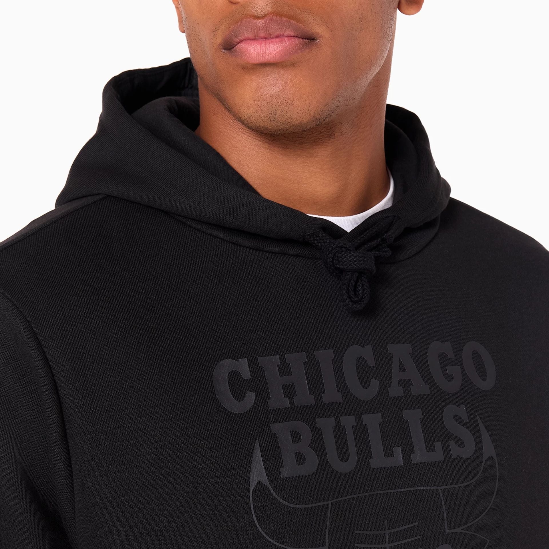 The Male model is wearing Chicago Bulls NBA Black Pullover Hoodie 3