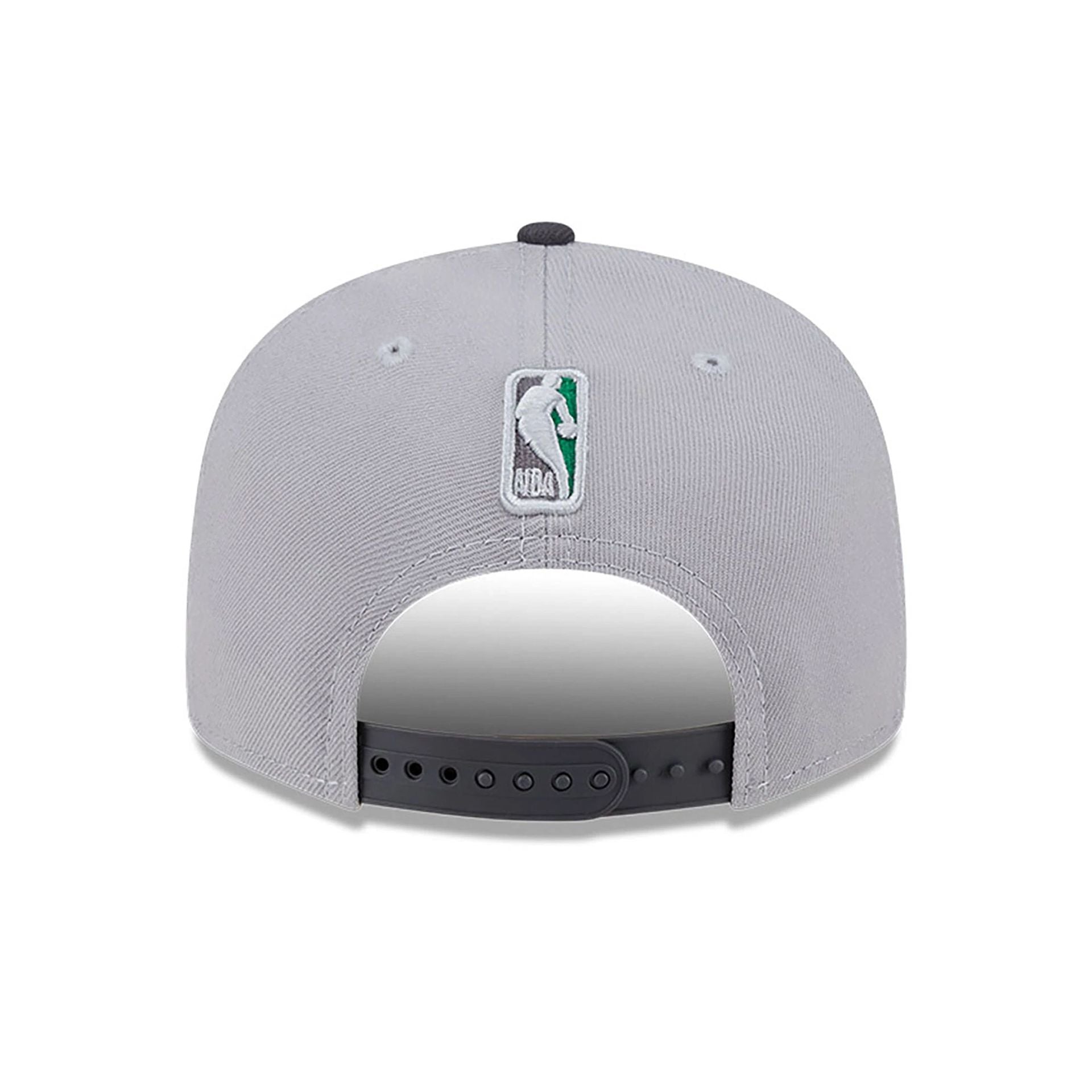 This is a Boston Celtics NBA Draft Grey 9FIFTY Snapback Cap 4