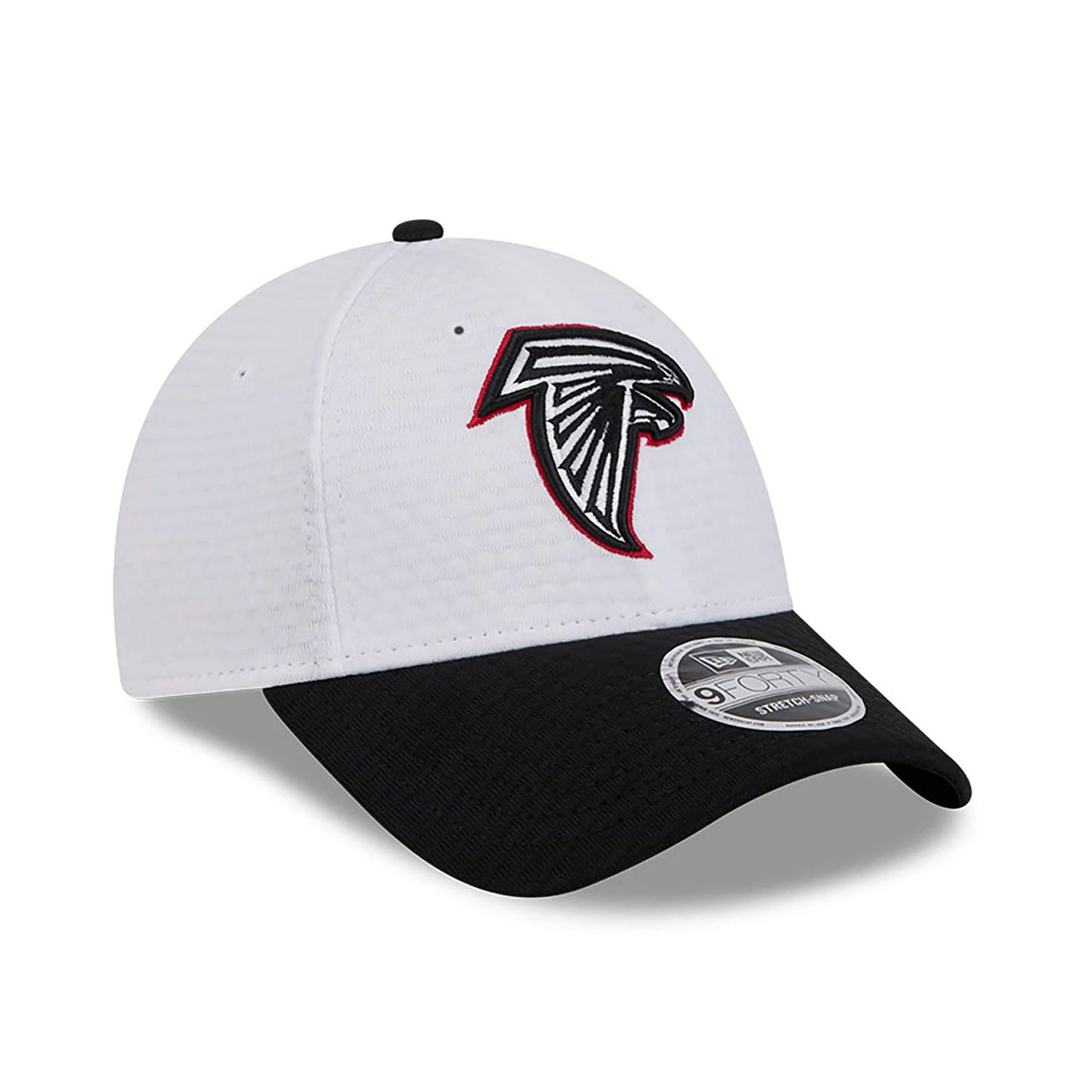 This is a Atlanta Falcons NFL Training 2024 White 9FORTY Stretch Snap Cap 3