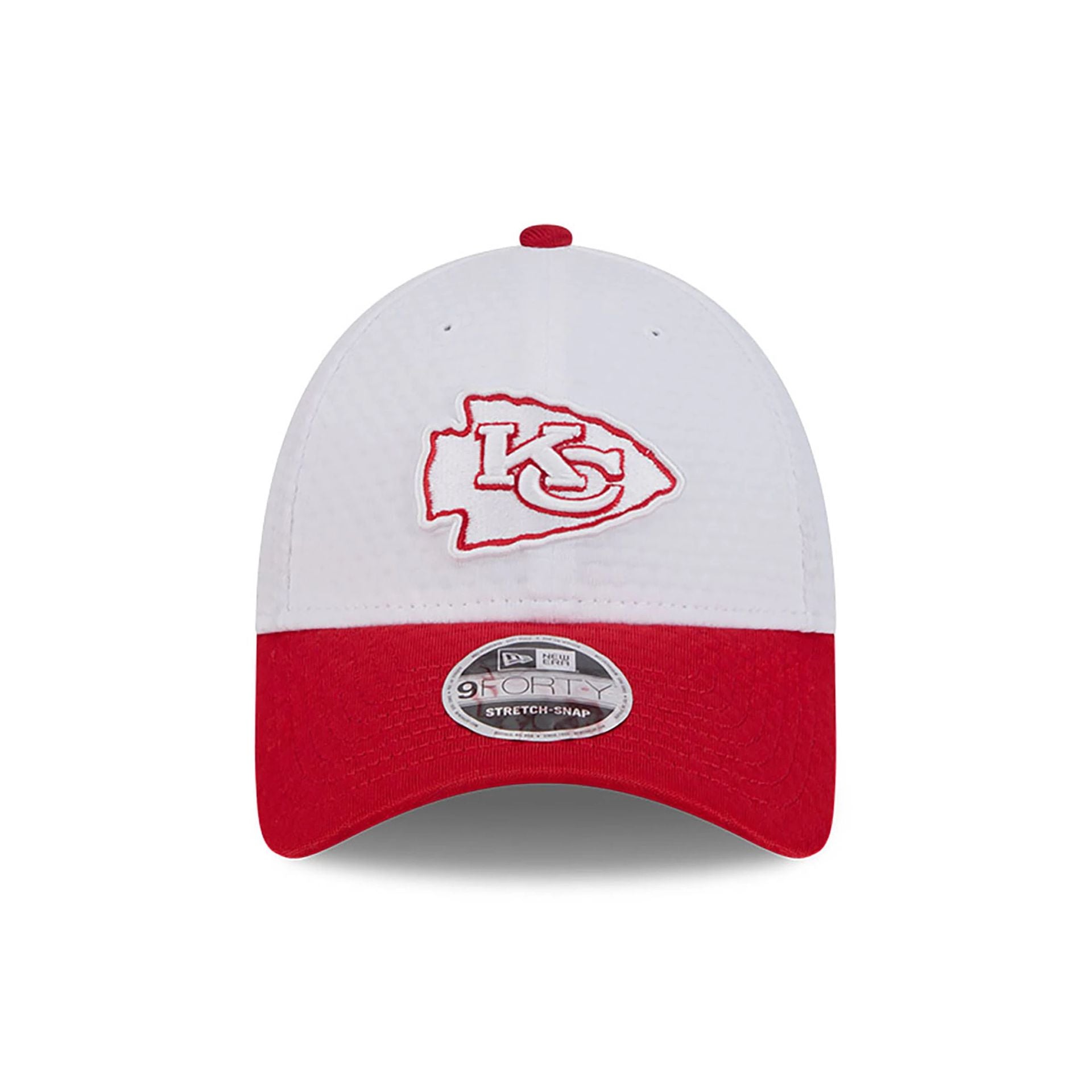 This is a Kansas City Chiefs NFL Training 2024 White 9FORTY Stretch Snap Cap 2