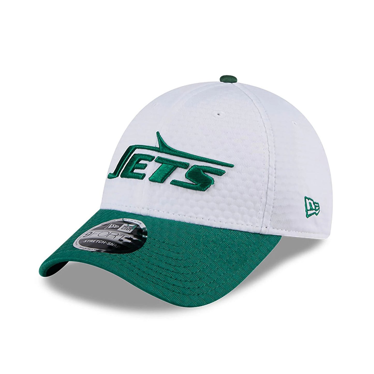 This is a New York Jets NFL Training 2024 White 9FORTY Stretch Snap Cap 1