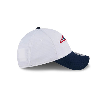 This is a New England Patriots NFL Training 2024 White 9FORTY Stretch Snap Cap 6