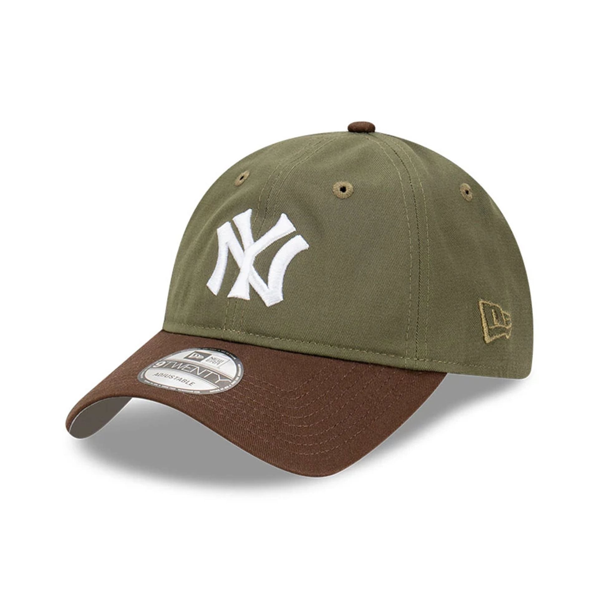 This is a New York Yankees World Series Dark Green 9TWENTY Adjustable Cap 1