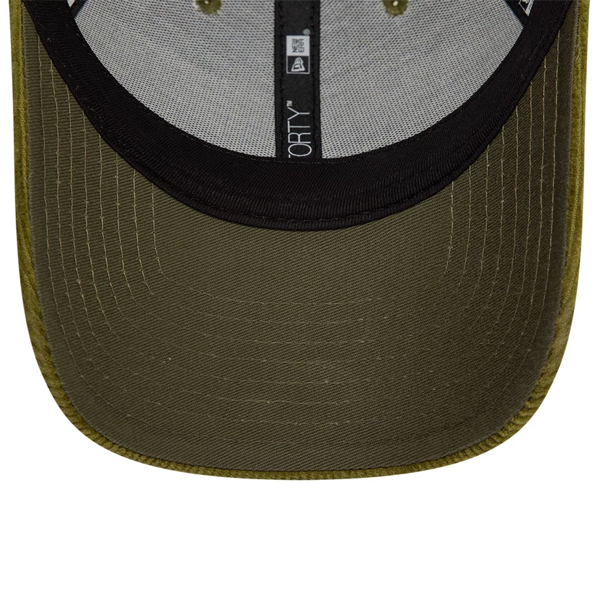 This is a New Era Cord Khaki 9FORTY Adjustable Cap 2