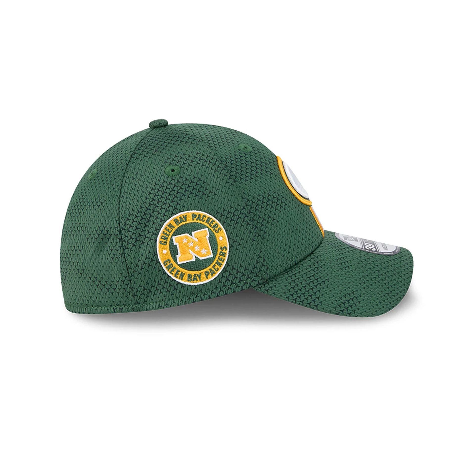 This is a Green Bay Packers NFL Sideline 2024 Dark Green 39THIRTY Stretch Fit Cap 6