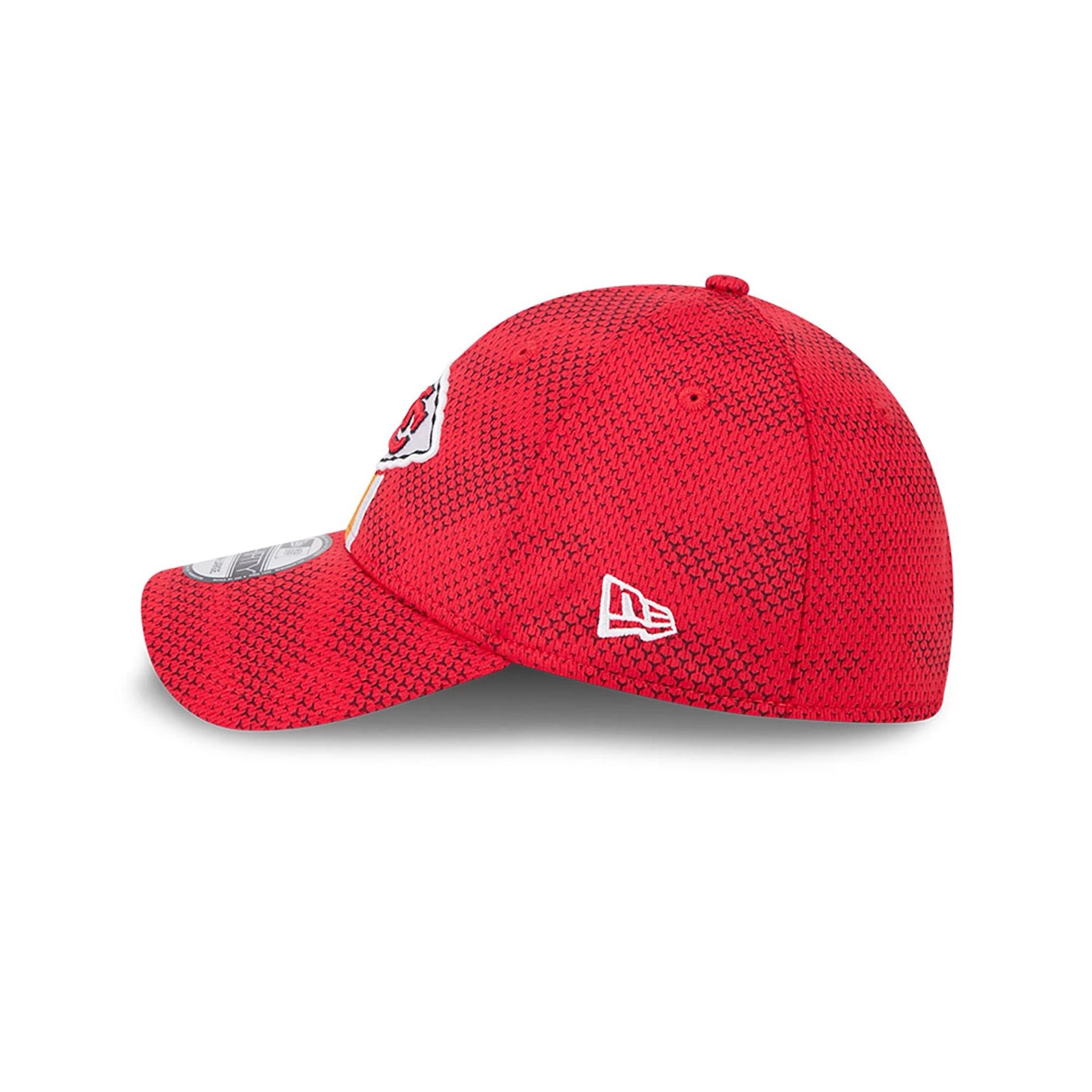 This is a Kansas City Chiefs NFL Sideline 2024 Red 39THIRTY Stretch Fit Cap 7