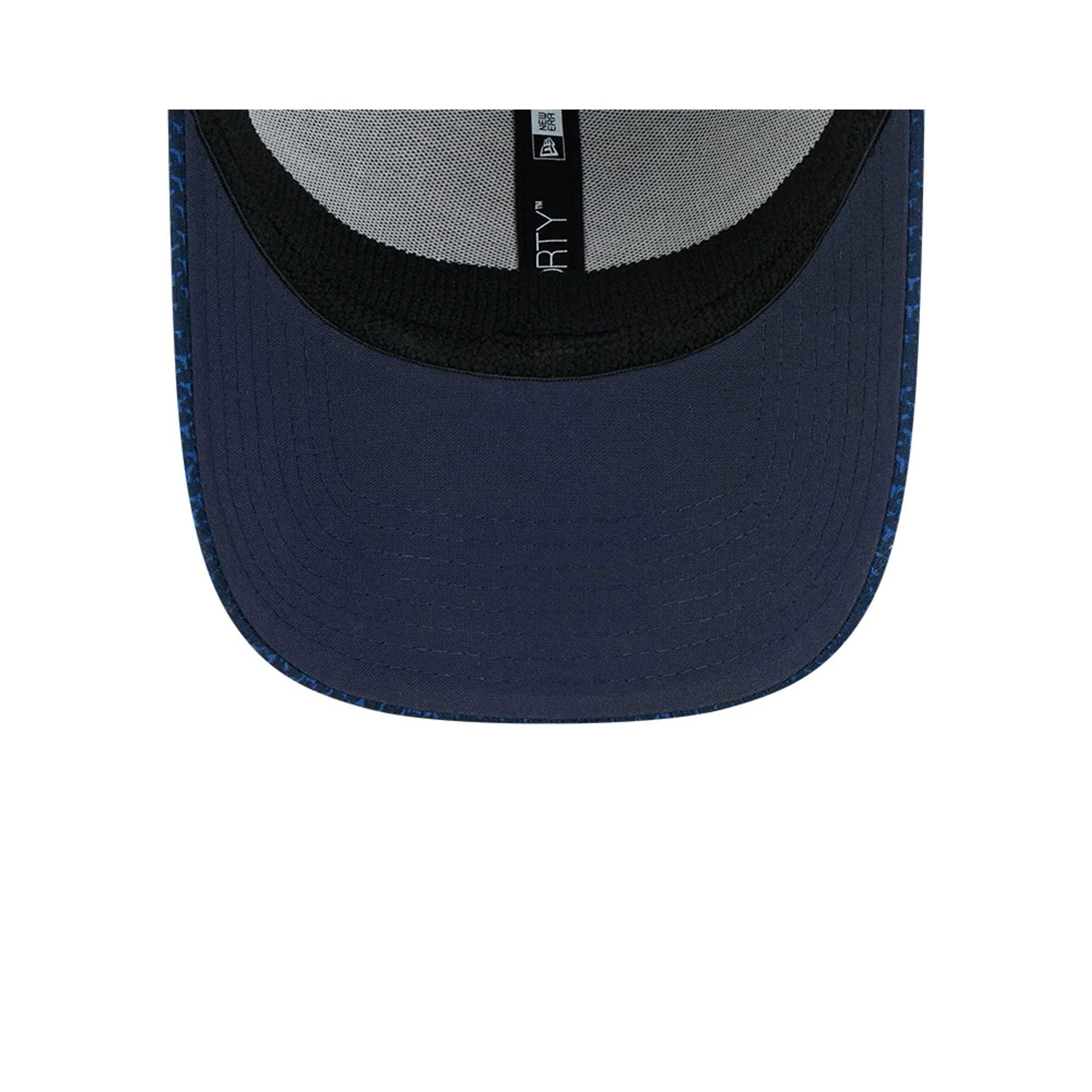 This is a Chicago Bears NFL Sideline 2024 Navy 9FORTY Stretch Snap Adjustable Cap 7