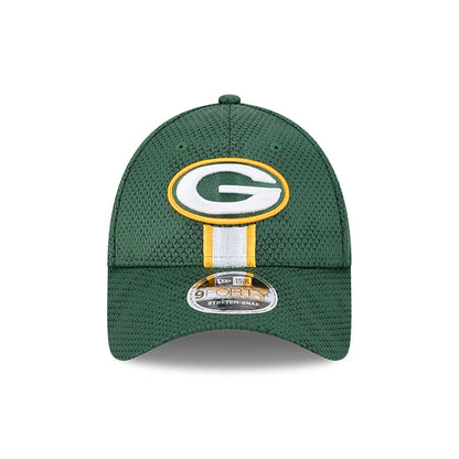 This is a Green Bay Packers NFL Sideline 2024 Dark Green 9FORTY Stretch Snap Cap 2