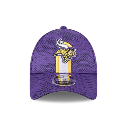 This is a Minnesota Vikings NFL Sideline 2024 Purple 9FORTY Stretch Snap Cap 2