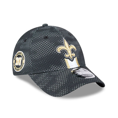 This is a New Orleans Saints NFL Sideline 2024 Black 9FORTY Stretch Snap Cap 1