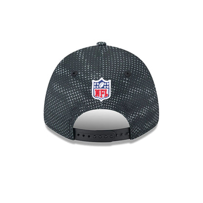 This is a Philadelphia Eagles NFL Sideline 2024 Dark Green 9FORTY Stretch Snap Cap 5