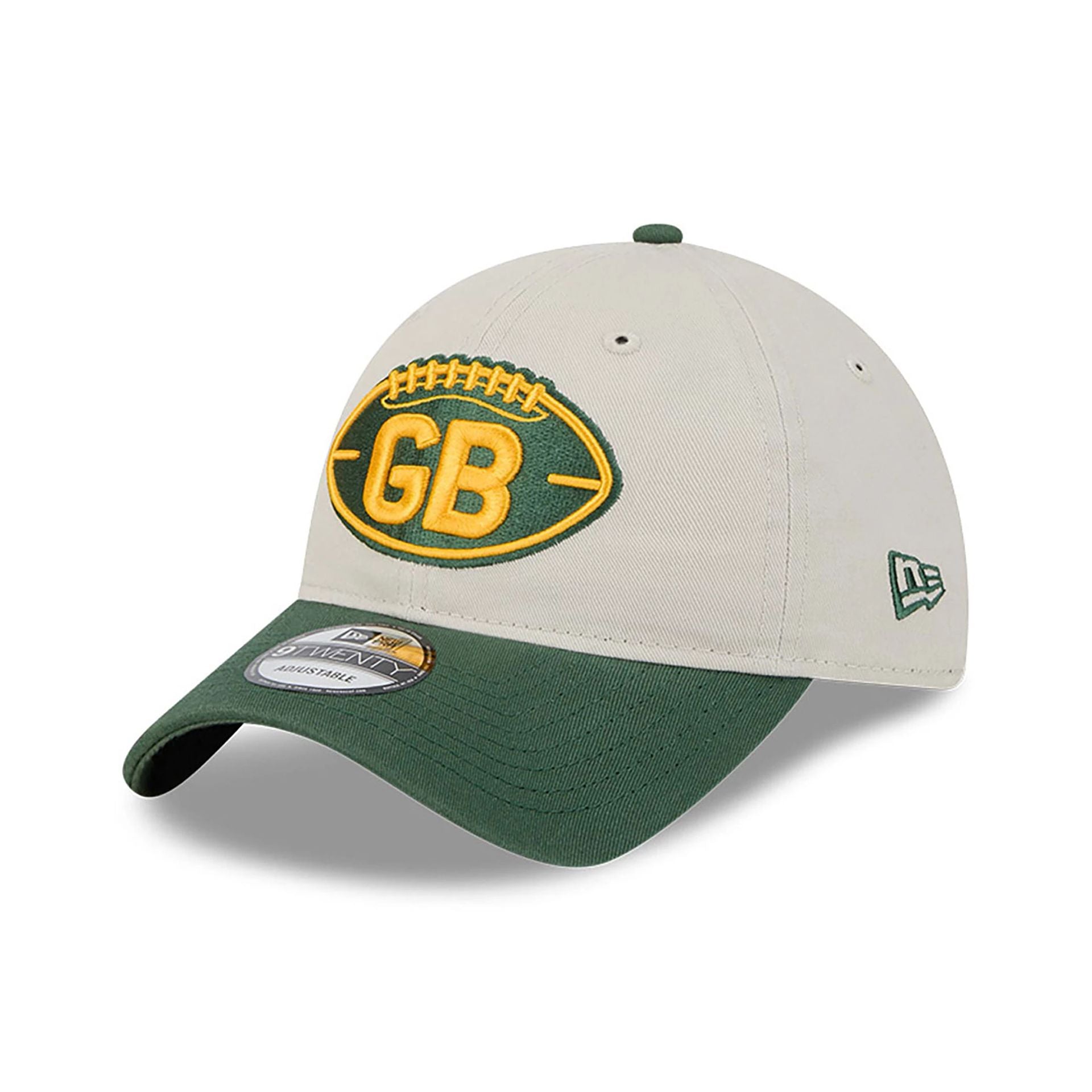 This is a Green Bay Packers NFL Sideline 2024 Historic Beige 9TWENTY Adjustable Cap 1