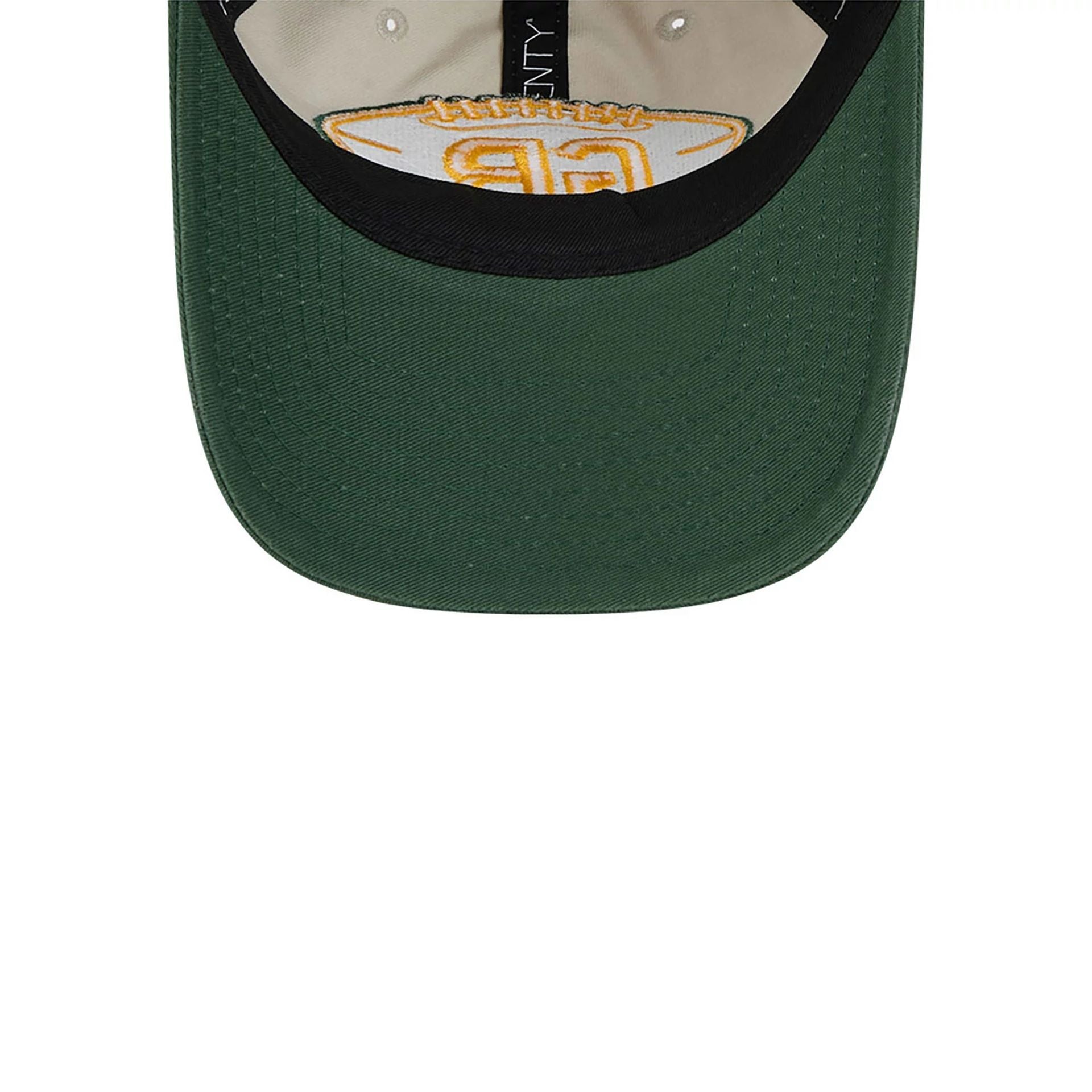 This is a Green Bay Packers NFL Sideline 2024 Historic Beige 9TWENTY Adjustable Cap 4