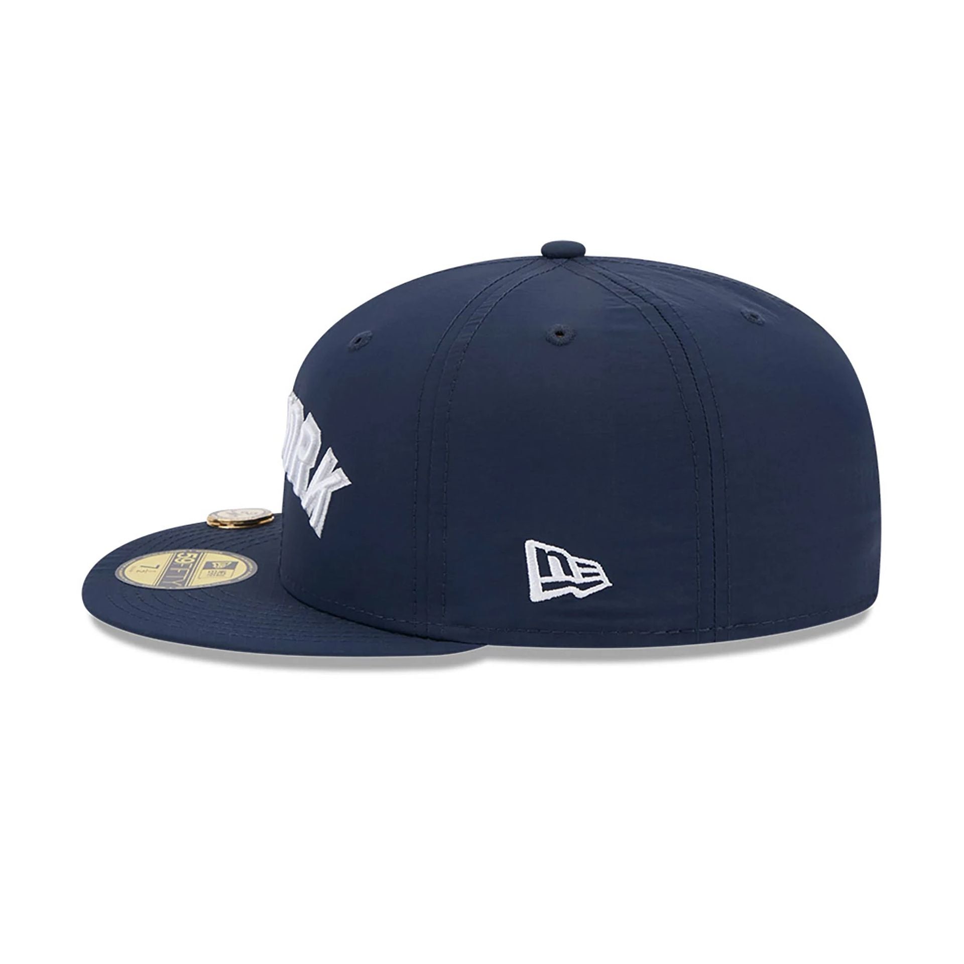 This is a New York Yankees Fairway Navy 59FIFTY Fitted Cap 7