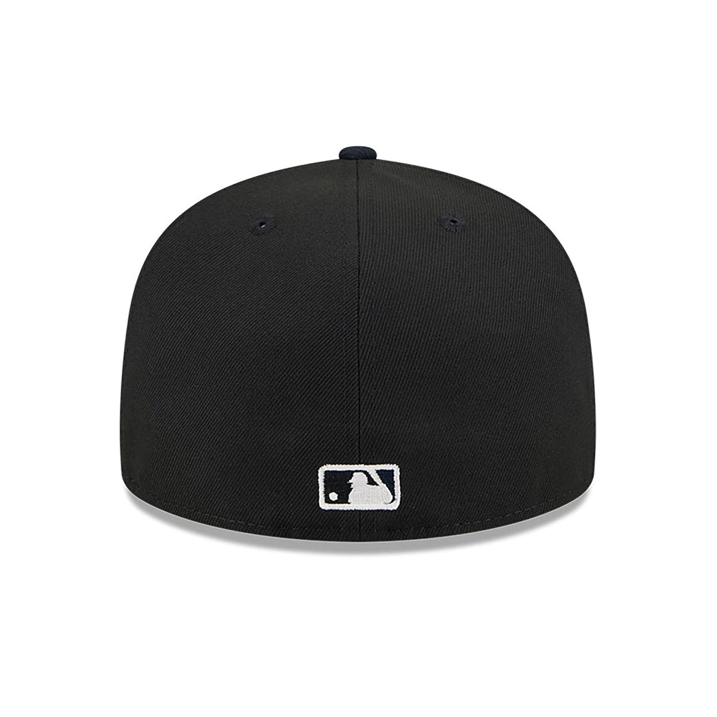 This is a New York Yankees Shadow Stitch Black 59FIFTY Fitted Cap 5