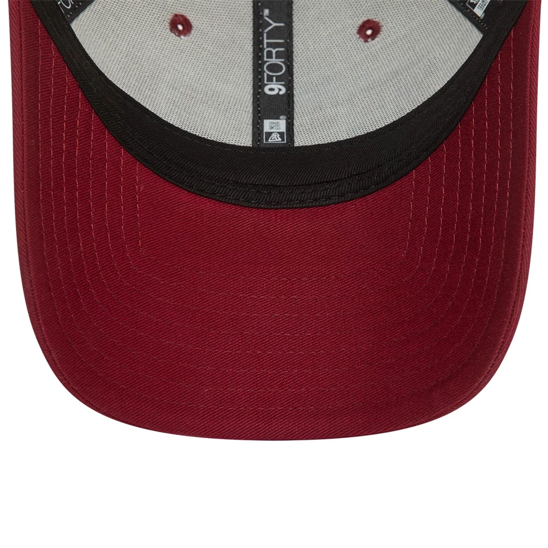 This is a New Era Script Contrast Stone and Red 9FORTY Adjustable Cap 2