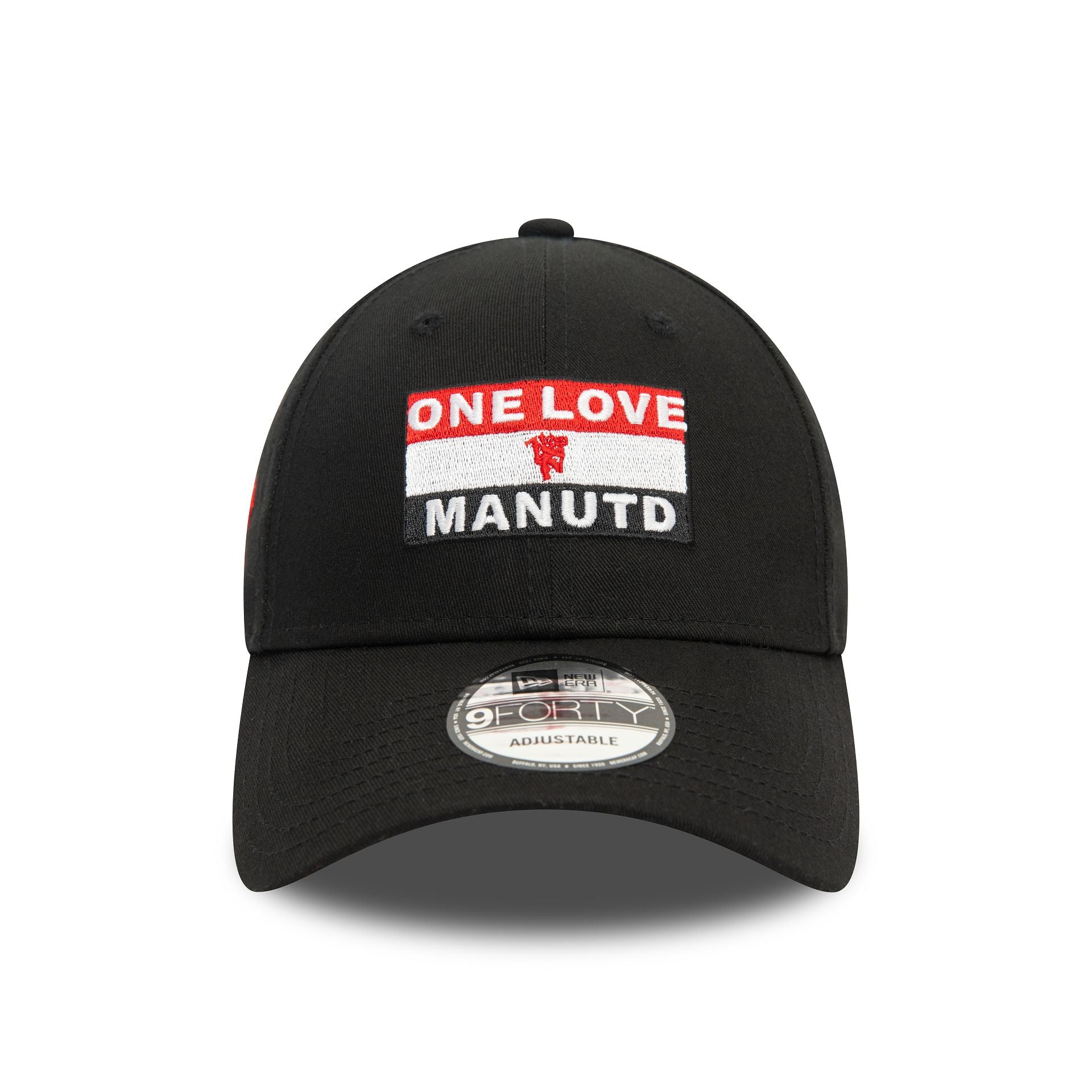 This is a Manchester United FC Flag Black 9FORTY Adjustable Cap 2