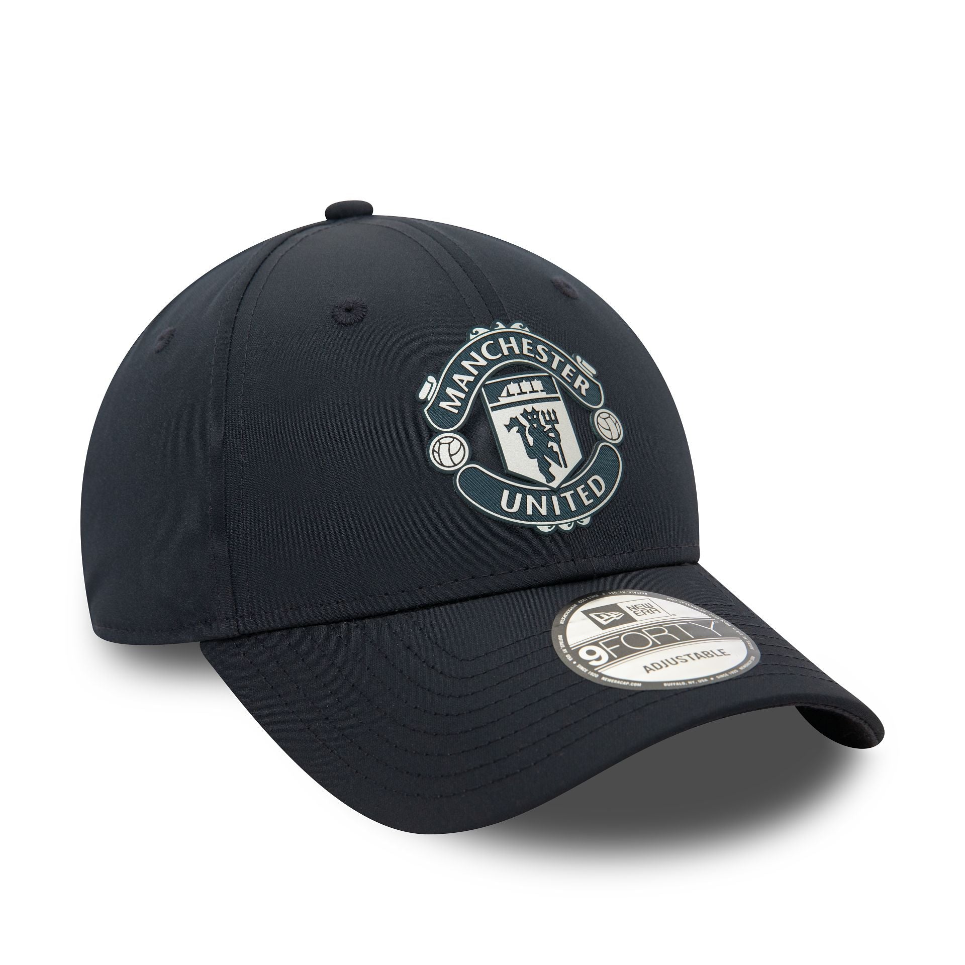 This is a Manchester United FC Rubber Woven Navy 9FORTY Adjustable Cap 4