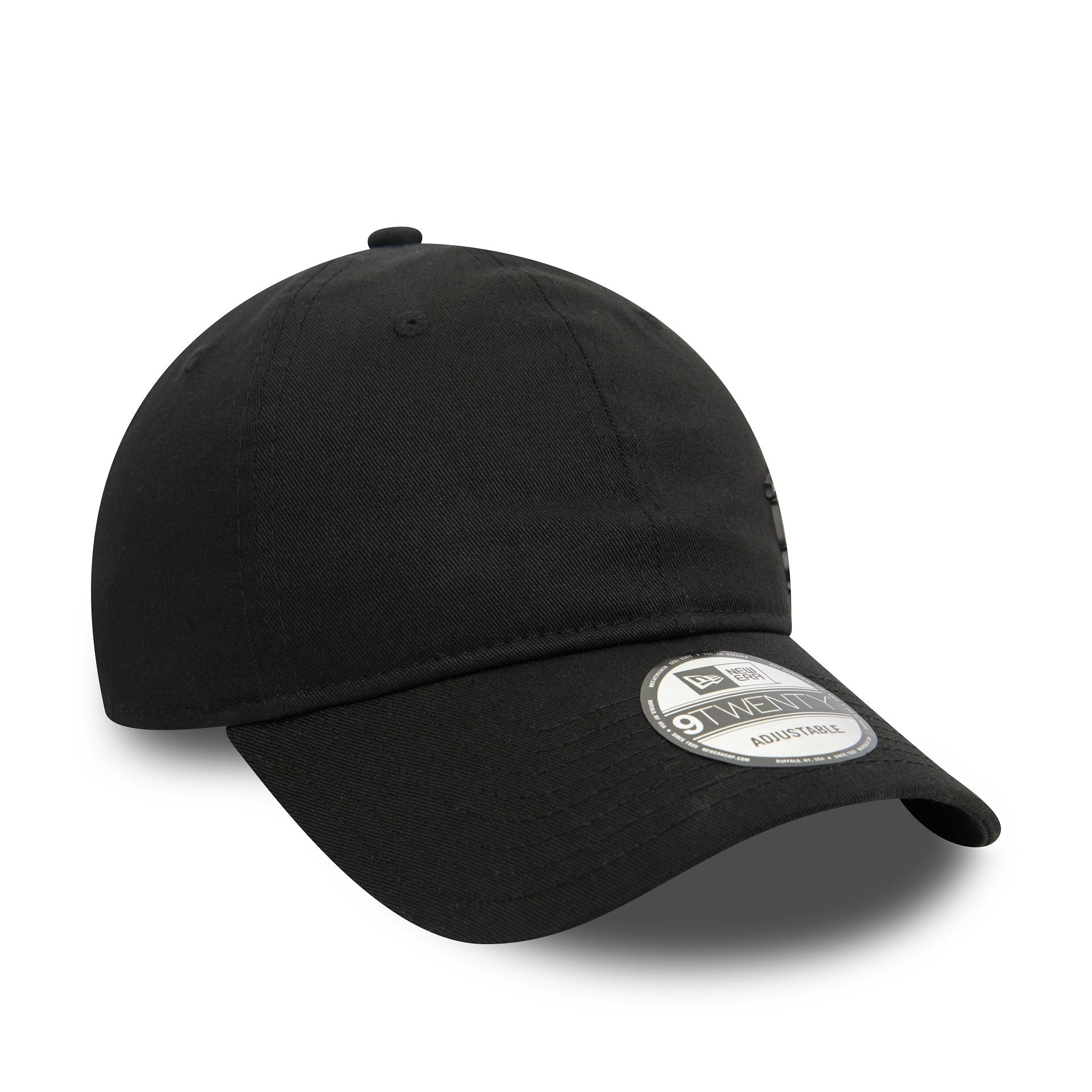 This is a Manchester United FC Tonal Pin Black 9TWENTY Adjustable Cap 1