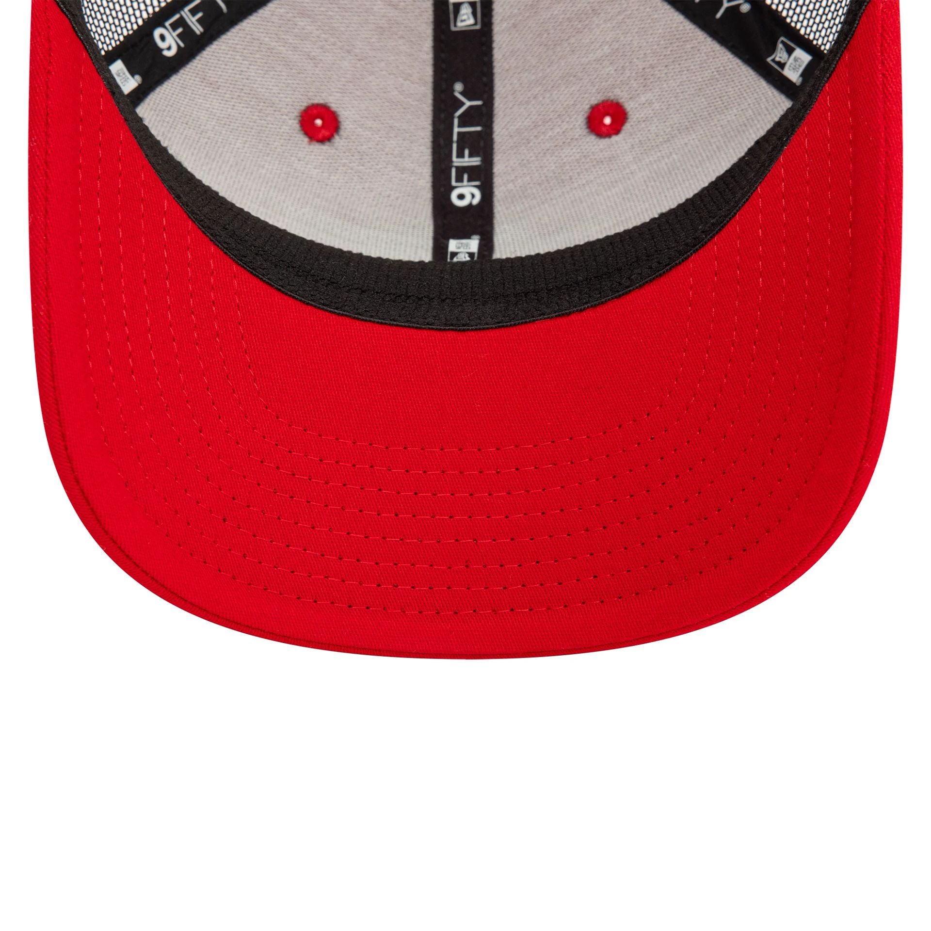 This is a AC Milan Heritage Gold Red 9FIFTY Stretch Snap Cap 5