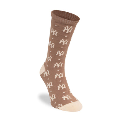 This is a New York Yankees Monogram Beige Crew Socks 2