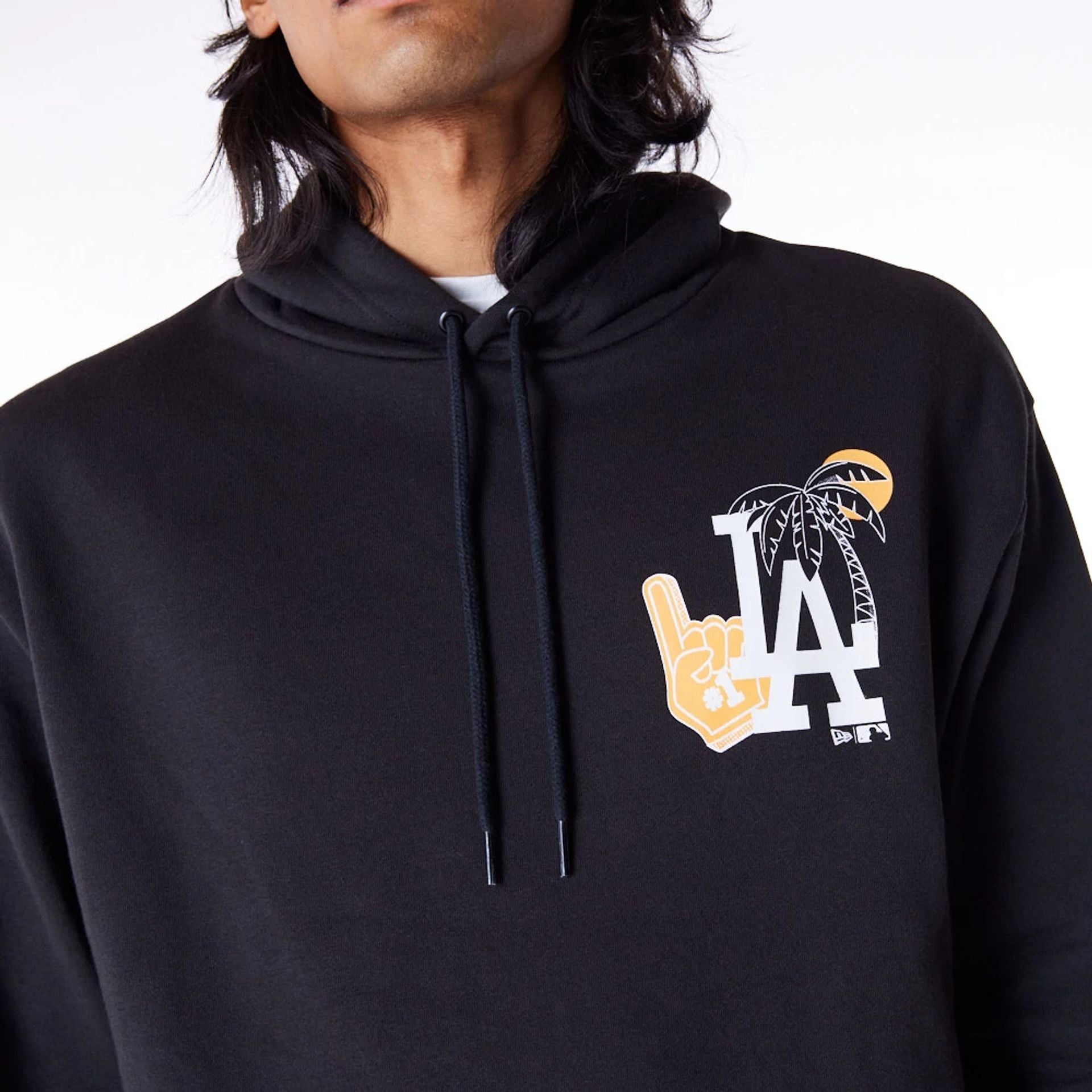 The Male model is wearing LA Dodgers MLB Graphic Black Oversized Pullover Hoodie 4