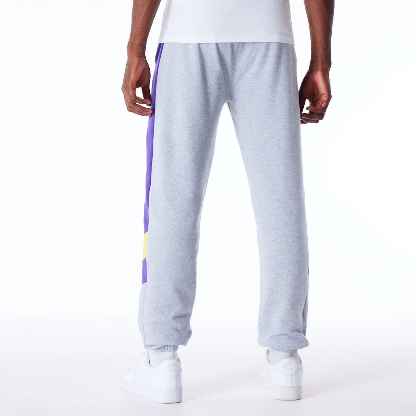 The Male model is wearing LA Lakers NBA Panel Grey Fleece Joggers  4