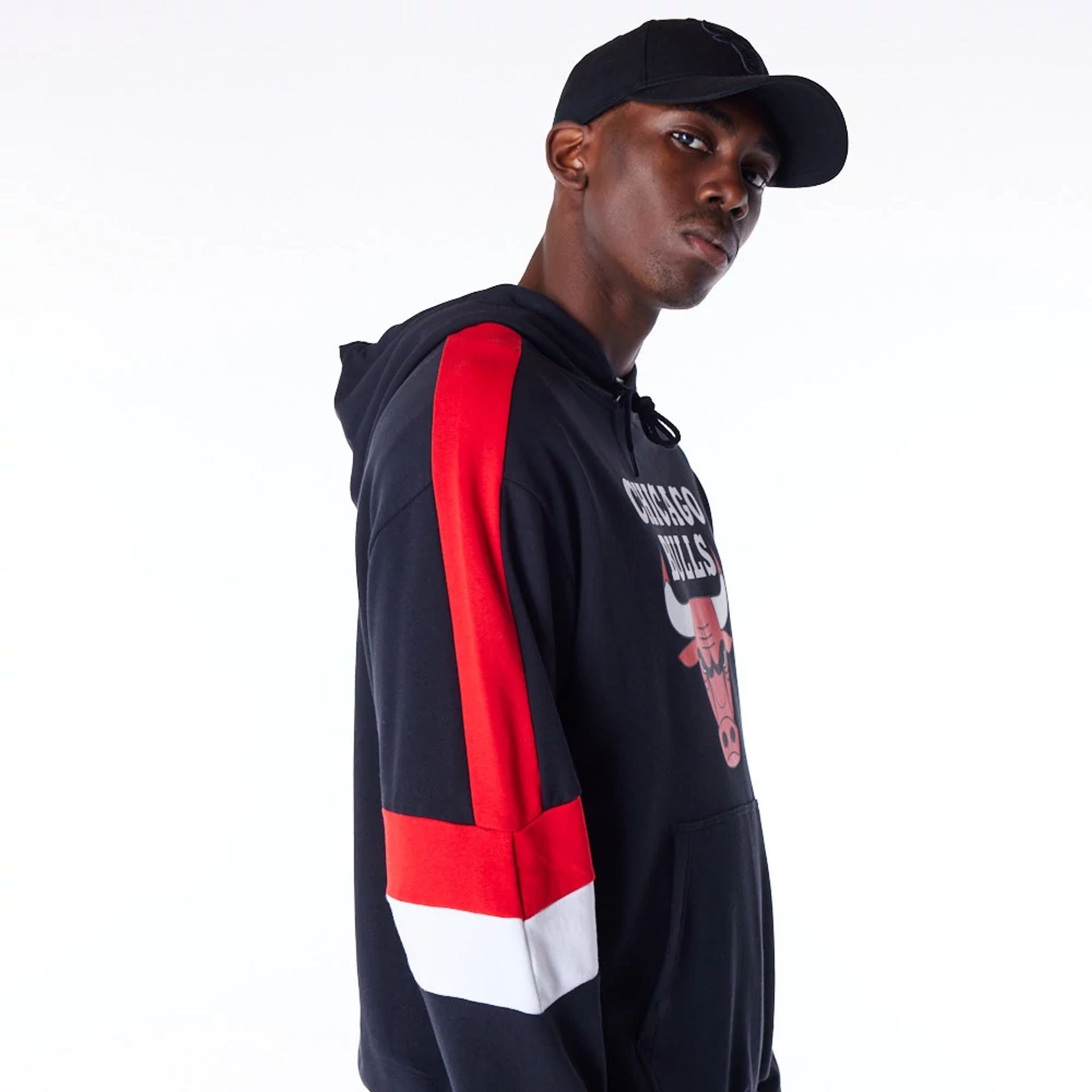 The Male model is wearing Chicago Bulls Colour Block Black Pullover Hoodie  6