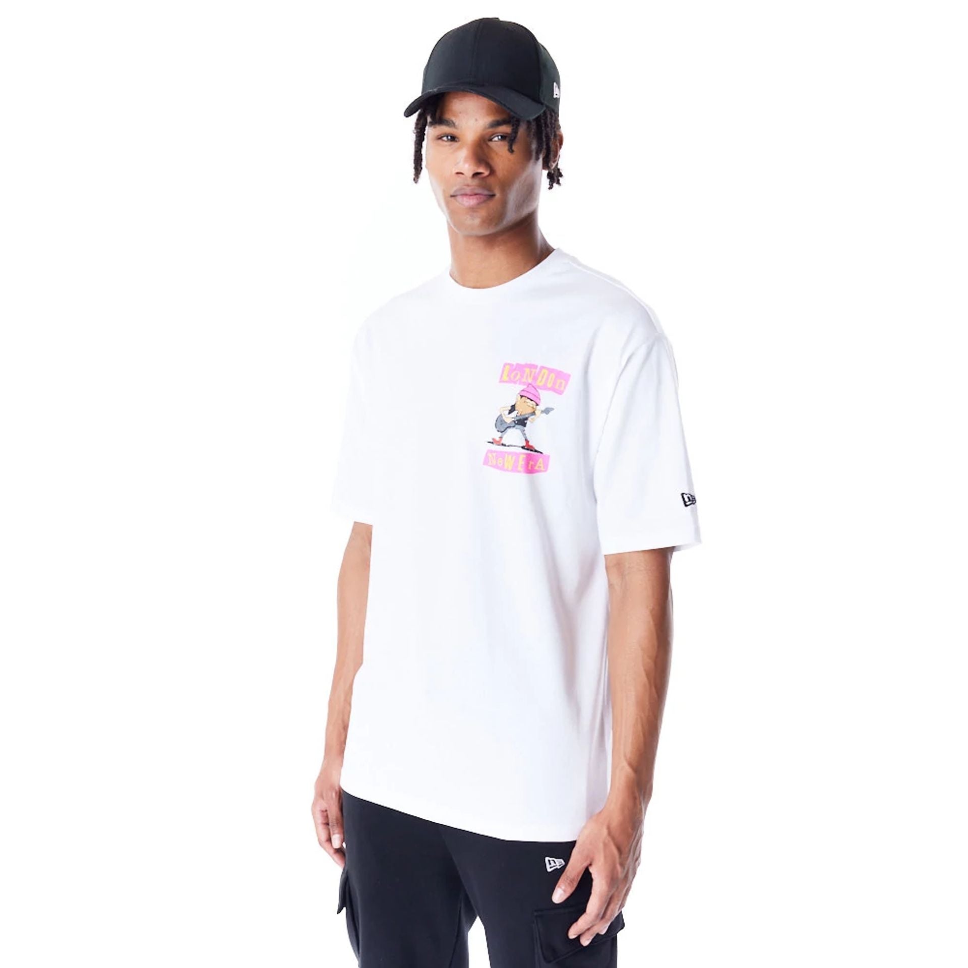 The Male model is wearing New Era Location Graphic London White Oversized T-Shirt 2