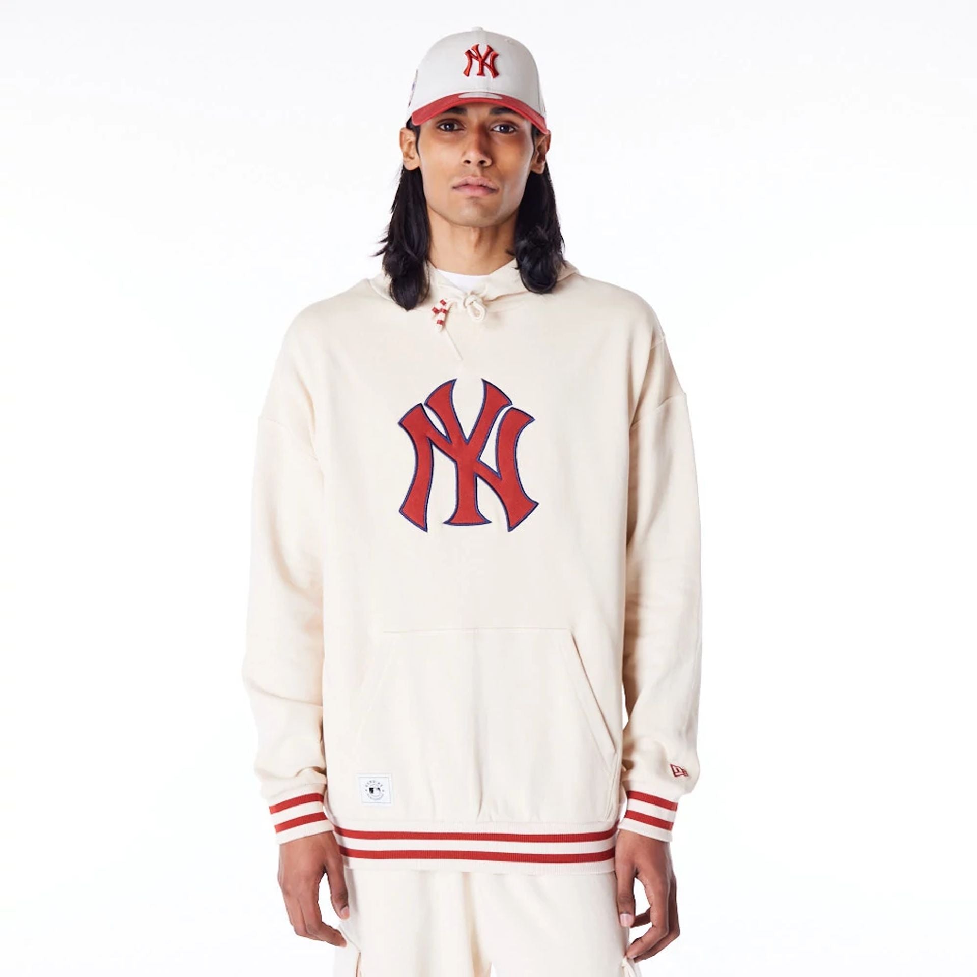 The Male model is wearing New York Yankees MLB Rib Infill Stone Oversized Pullover Hoodie 1