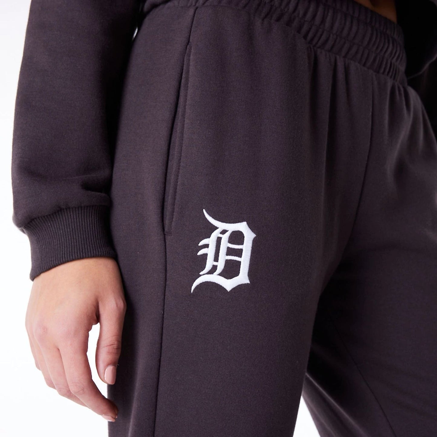 The Female model is wearing Detroit Tigers Womens MLB League Essential Dark Brown Fleece Joggers 6