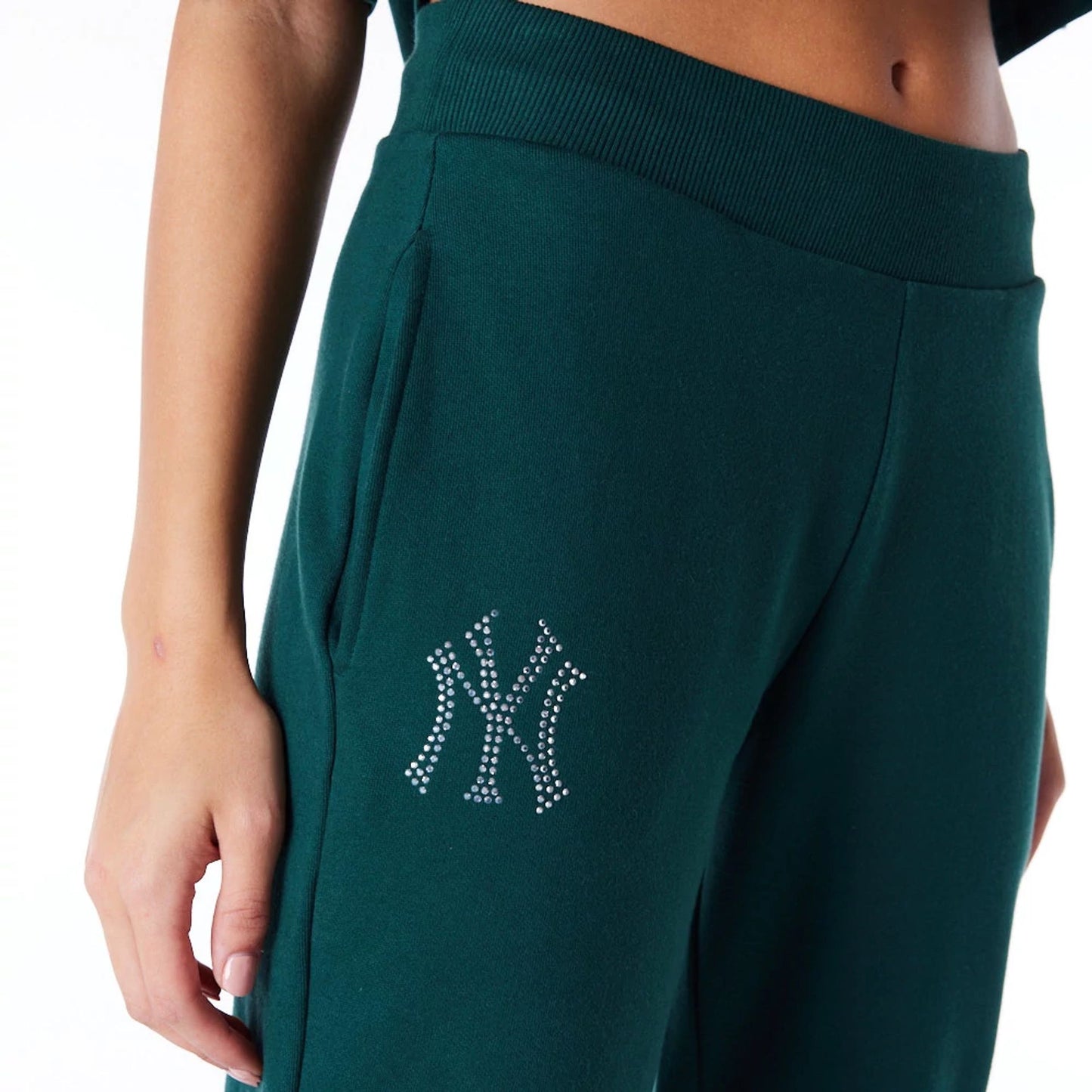 The Female model is wearing New York Yankees Womens MLB Diamante Dark Green Fleece Joggers 6