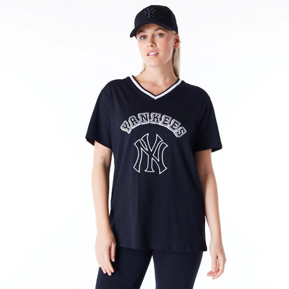 The Female model is wearing New York Yankees Womens MLB Graphic Black V Neck T-Shirt 1