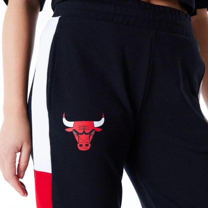 The Female model is wearing Chicago Bulls Womens NBA Colour Block Black Fleece Joggers 10