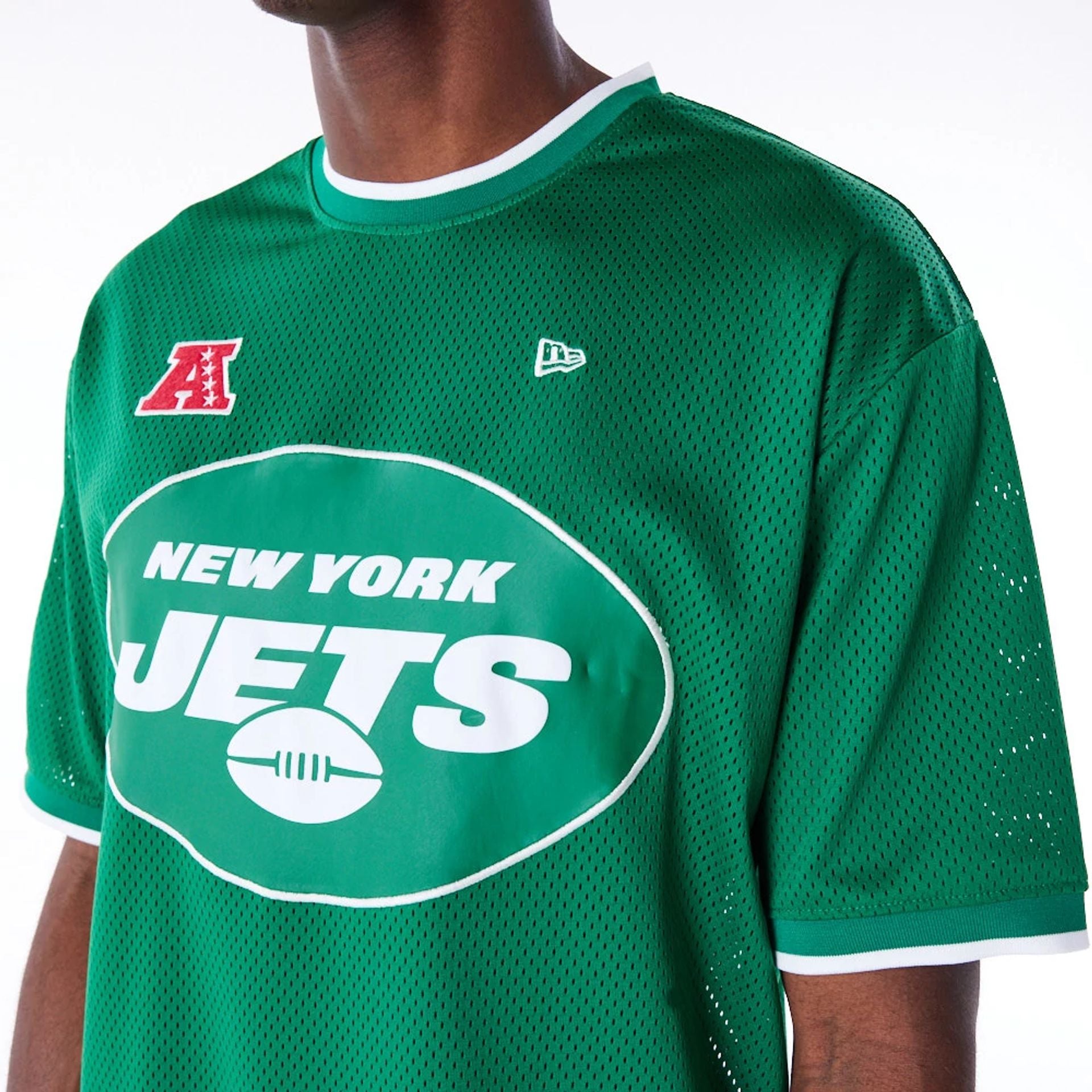 The Male model is wearing New York Jets NFL Mesh Green Oversized T-Shirt 5