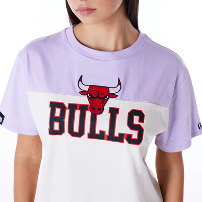 The Female model is wearing Chicago Bulls Womens NBA Pastel Purple Oversized T-Shirt 1