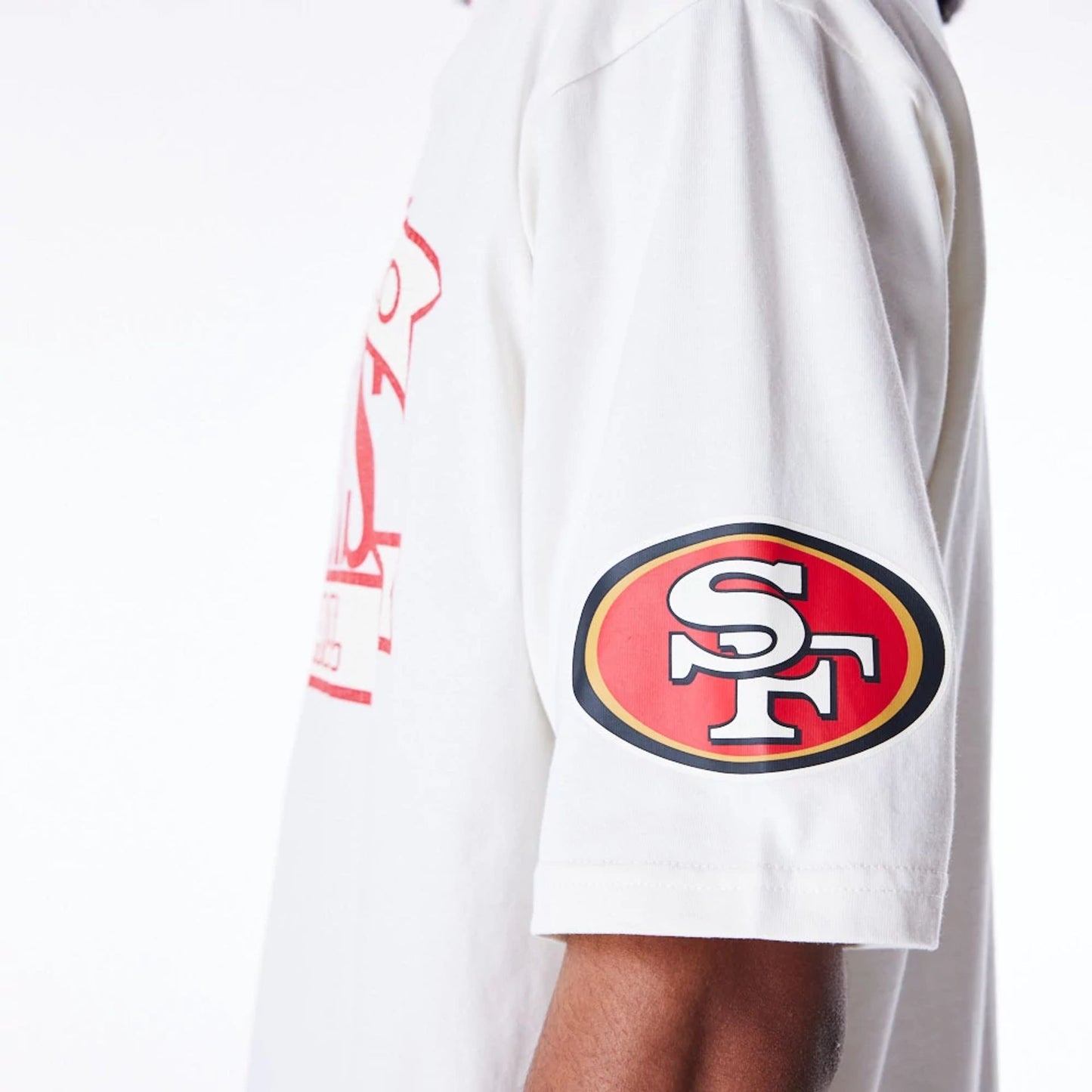 The Male model is wearing San Francisco 49ers NFL Graphic Open White Oversized T-Shirt 2