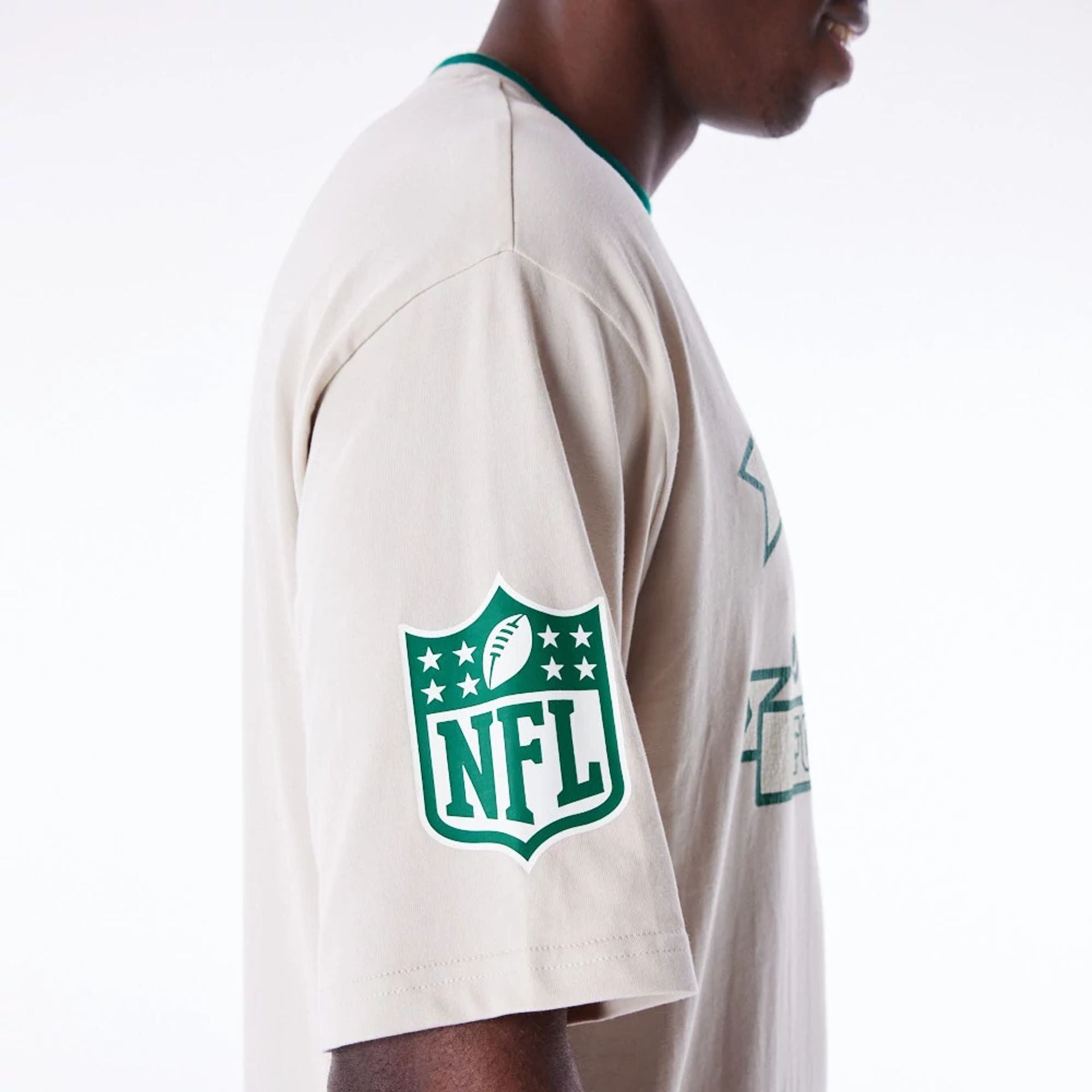 The Male model is wearing New York Jets NFL Graphic Open White Oversized T-Shirt 6