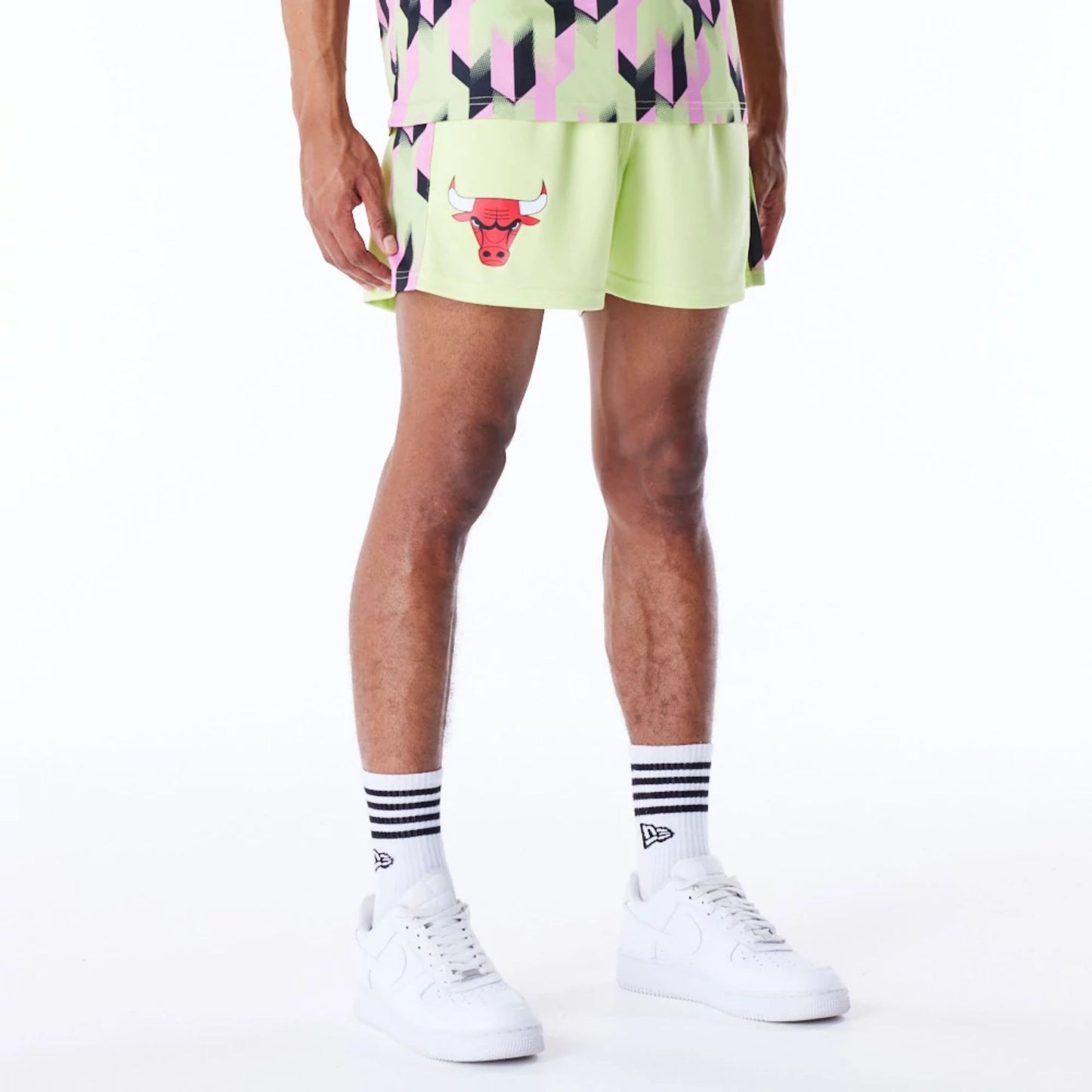 The Male model is wearing Chicago Bulls NBA Soccer Pastel Green Short Shorts 1