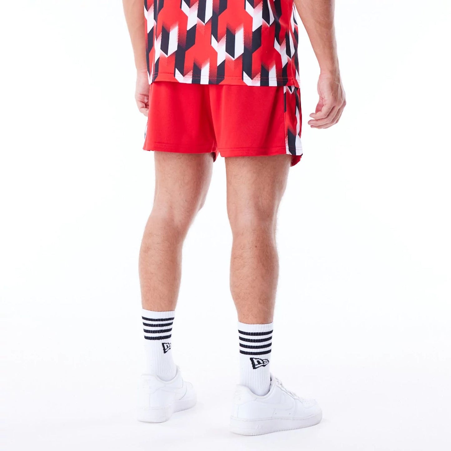 The Male model is wearing Chicago Bulls NBA Soccer Red Short Shorts 5