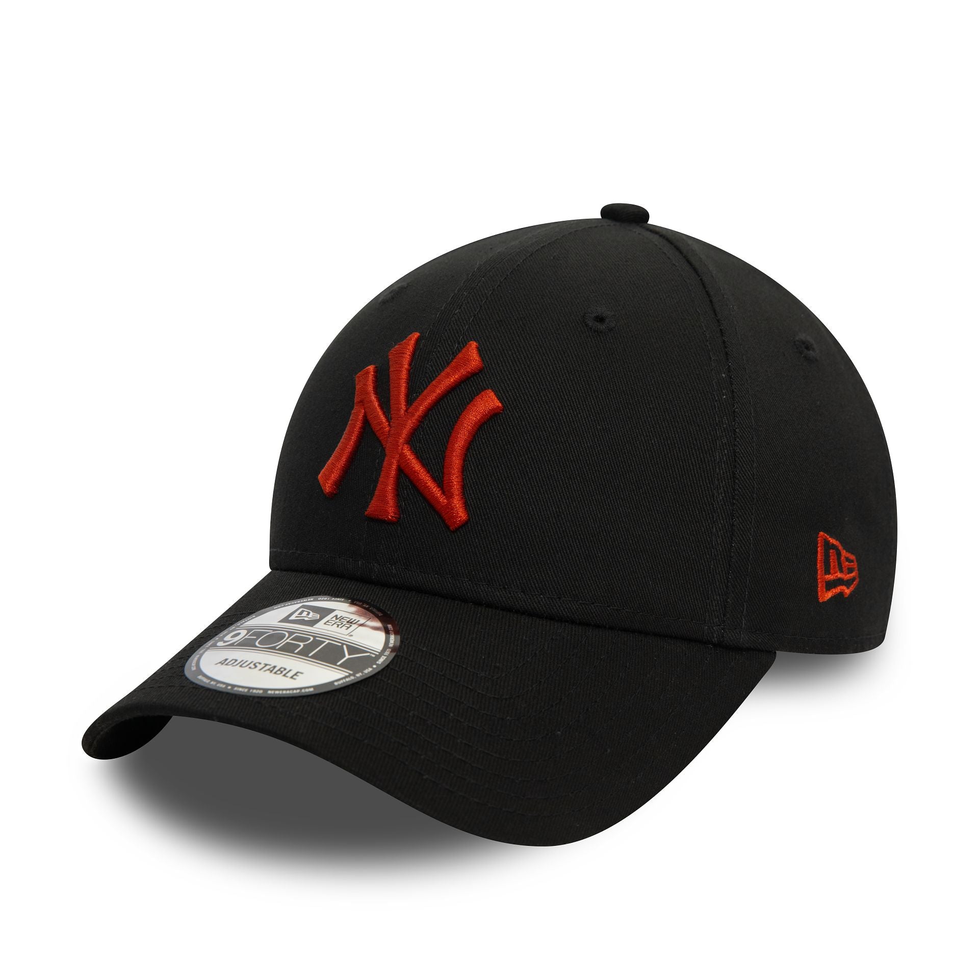 This is a New York Yankees League Essential Black and Red 9FORTY Adjustable Cap 1