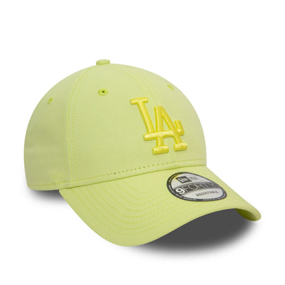 This is a LA Dodgers League Essential Pastel Green 9FORTY Adjustable Cap 3