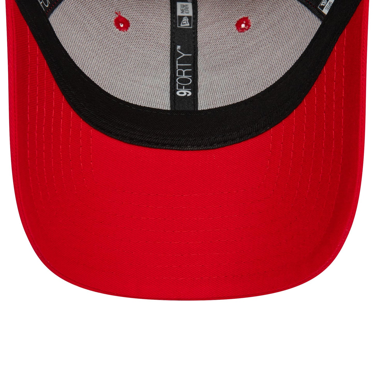 This is a New York Yankees Team Outline Red 9FORTY Adjustable Cap 5