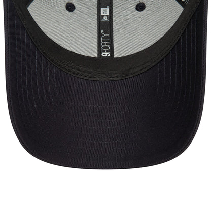 This is a New York Yankees Mini Homefield Navy 9FORTY Trucker Cap 5