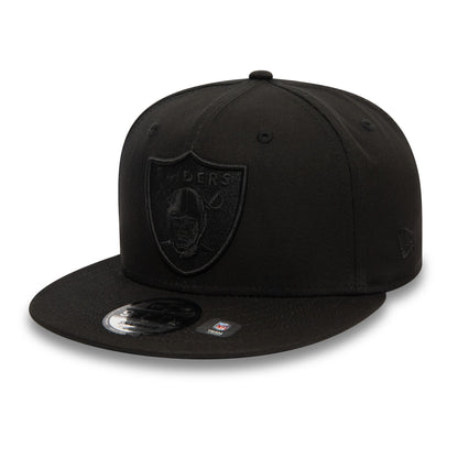 This is a Las Vegas Raiders Monochrome Black 9FIFTY Snapback Cap 1