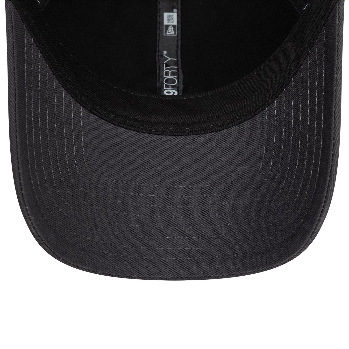 This is a LA Lakers Metallic Pin Dark Grey 9FORTY Adjustable Cap 2