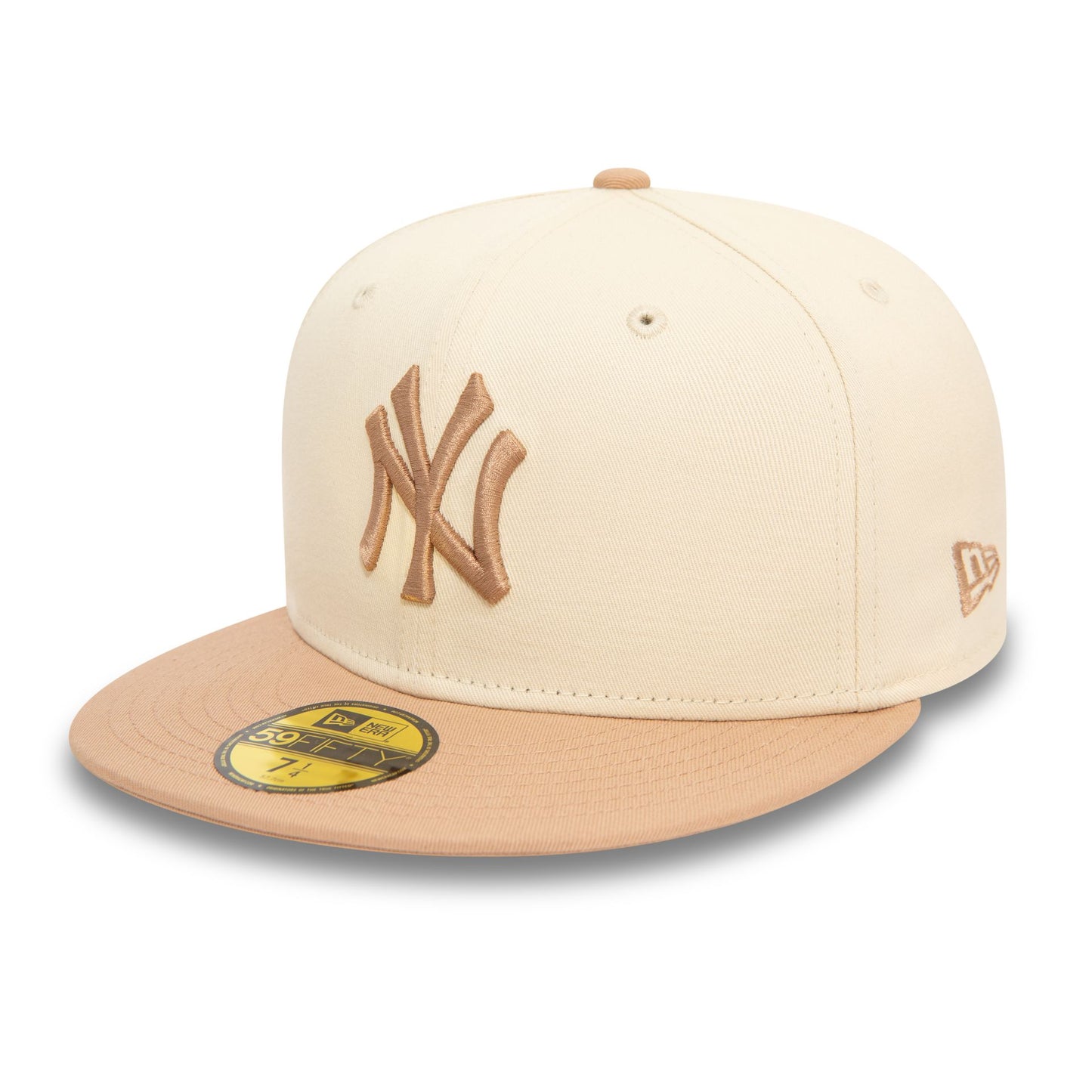 This is a New York Yankees MLB Side Patch Light Beige 59FIFTY Fitted Cap 1